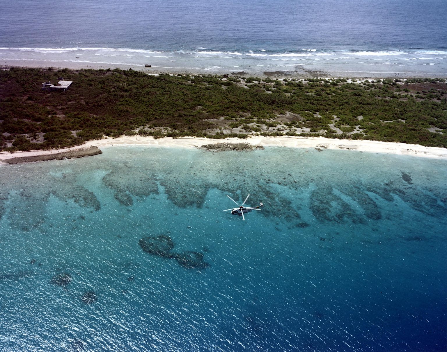 the-bikini-atoll-an-enigmatic-pacific-paradise-explore-nuclear