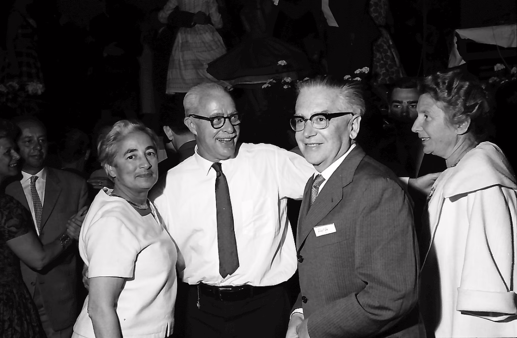 Emilio Segrè (right) at a university event, 1962